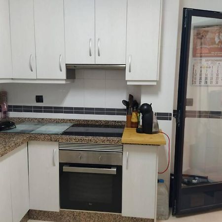 Bajo Puerta De Alcazaba Apartment Ретамар Екстериор снимка