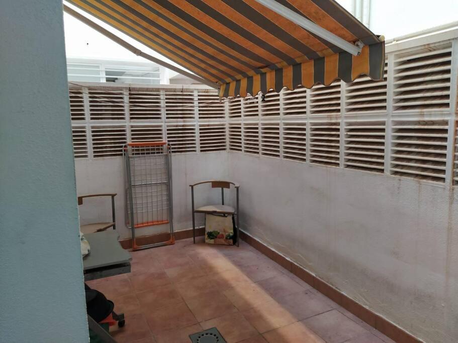 Bajo Puerta De Alcazaba Apartment Ретамар Екстериор снимка