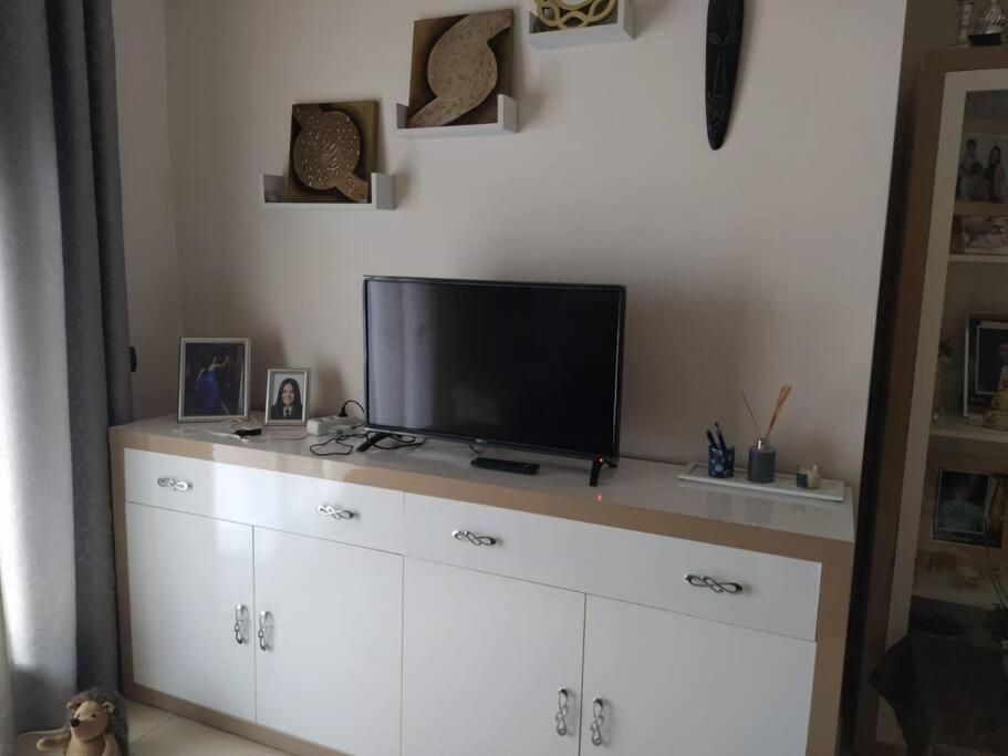 Bajo Puerta De Alcazaba Apartment Ретамар Екстериор снимка