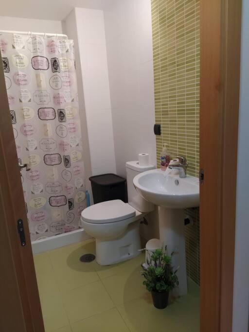 Bajo Puerta De Alcazaba Apartment Ретамар Екстериор снимка