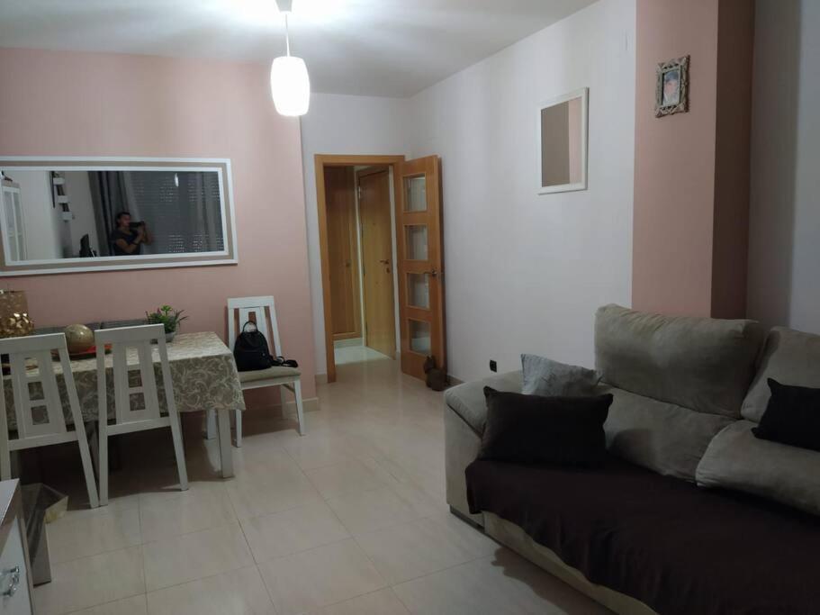 Bajo Puerta De Alcazaba Apartment Ретамар Екстериор снимка